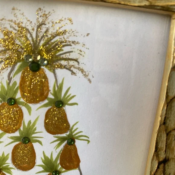 Gold Pineapple Art in Textured Frame - Picture 3 of 10